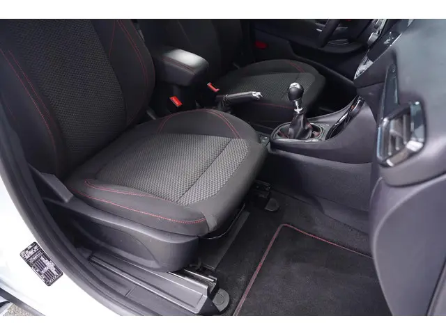 Ford Puma 1.0 EcoBoost Hybrid ST-Line 2023 Benzine 22