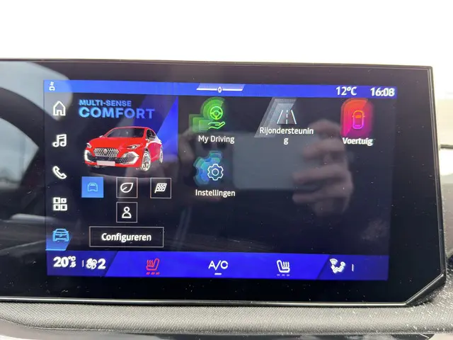 Renault Clio 1.2 TCe 115 techno 2026 Benzine 34