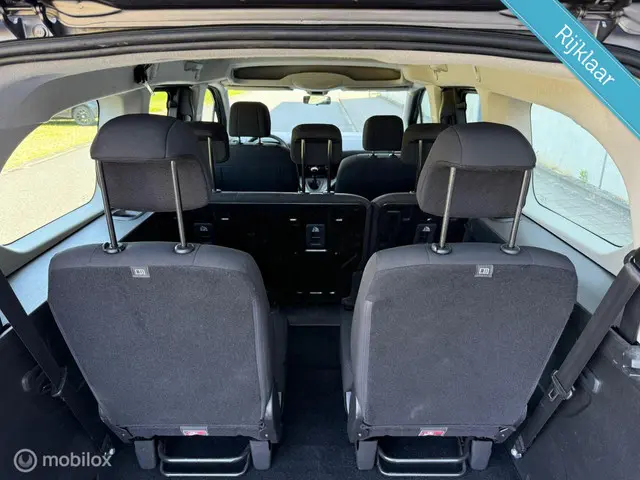 Opel Combo Life 1.2 Turbo L2H1 Edition 7p. 2020 Benzine 10