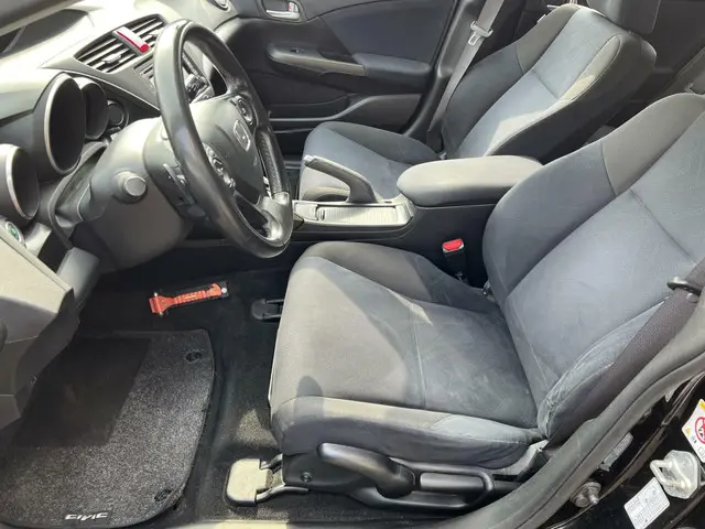 Honda Civic 1.8 Sport automaat trekhaak 2013 Benzine 15