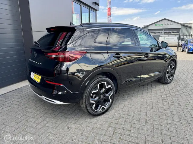 Opel Grandland 1.2 Turbo Hybrid Ultimate 2024 Benzine 4