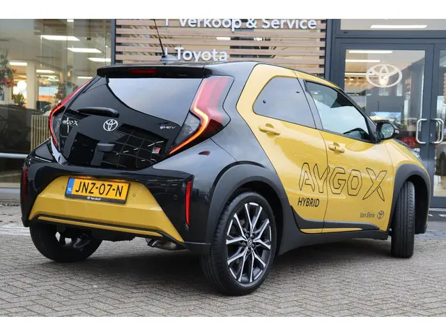 Toyota Aygo X Hybrid 115 GR Sport 2025 Hybride Benzine 3