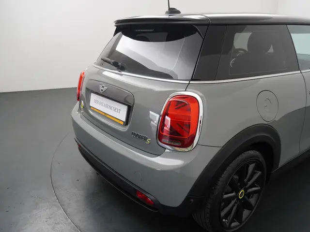 MINI Electric Yours 33 kWh 2020 Elektrisch 28