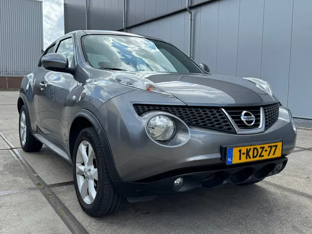 Nissan Juke 1.6 Acenta AUTOMAAT NIET 100 2013 Benzine 7