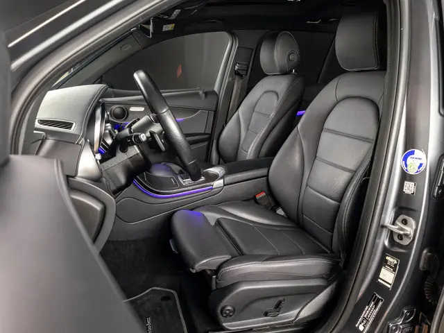 Mercedes-Benz GLC 300e 4MATIC 2021 Hybride Benzine 7