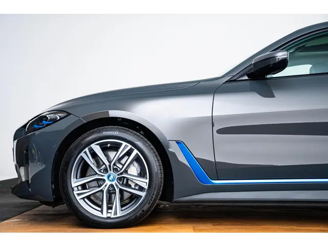BMW i4 eDrive40 84 kWh 2023 Elektrisch 7