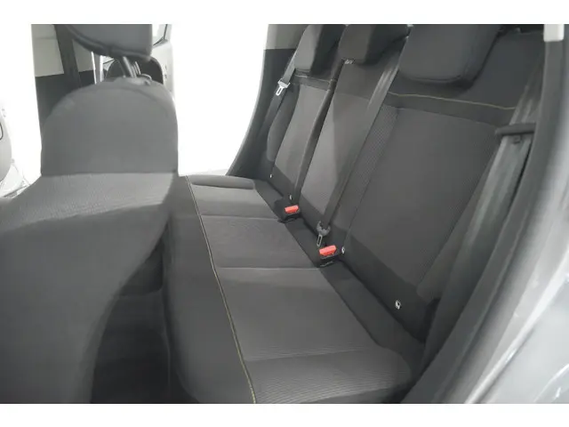 Citroën C3 PureTech 110 EAT6 Max 2024 Benzine 26