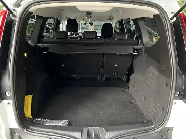 Dacia Jogger 1.0 TCe 110 Expression 2024 Benzine 10
