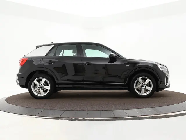 Audi Q2 35 TFSI 150pk S-tronic S Edition 2023 Benzine 8