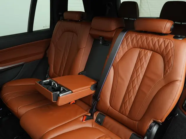 BMW X7 xDrive40i 2025 Benzine 15