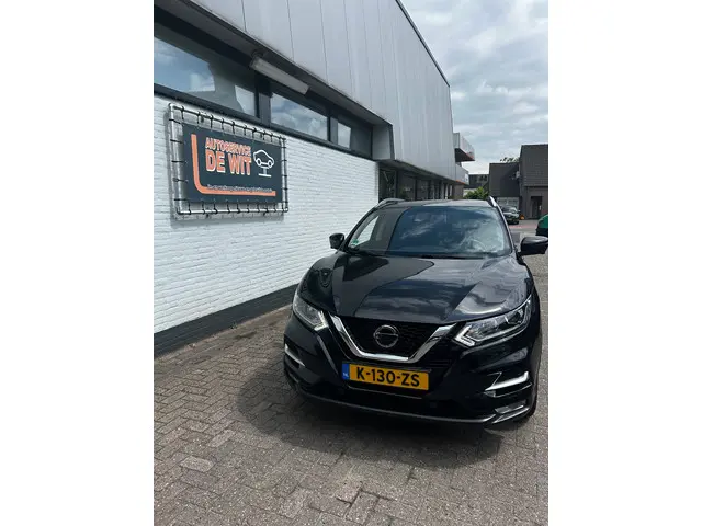 Nissan QASHQAI 1.3 DIG-T Business Edition 2020 Benzine 2