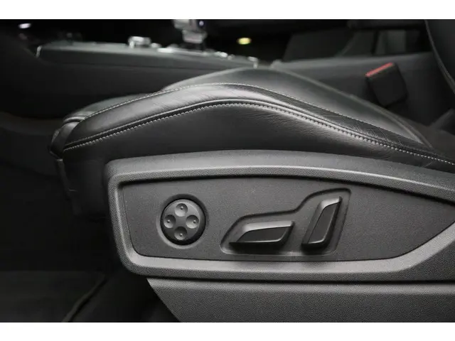 Audi Q5 3.0 TFSI SQ5 quattro 2018 Benzine 16