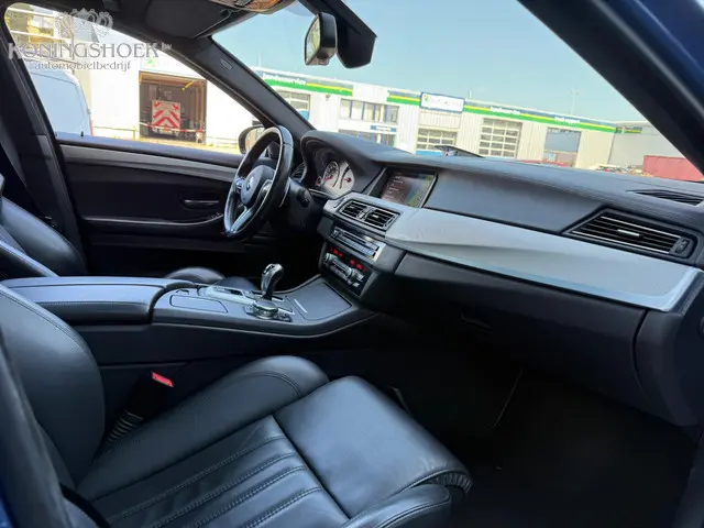 BMW M5 5-serie Competition Package 2015 Benzine 4