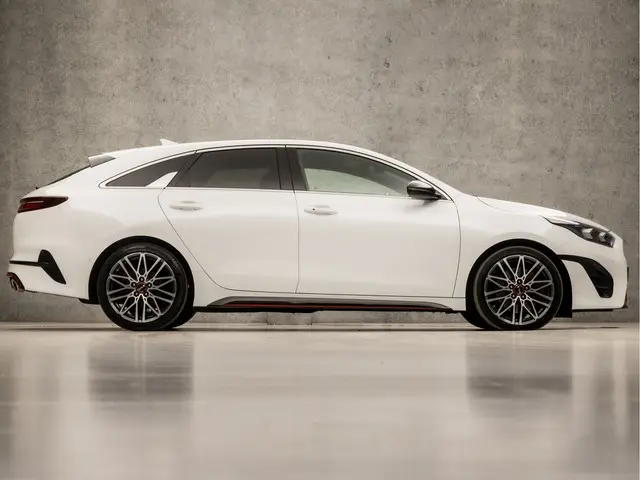 Kia ProCeed 1.6 T-GDi GT 2022 Benzine 4
