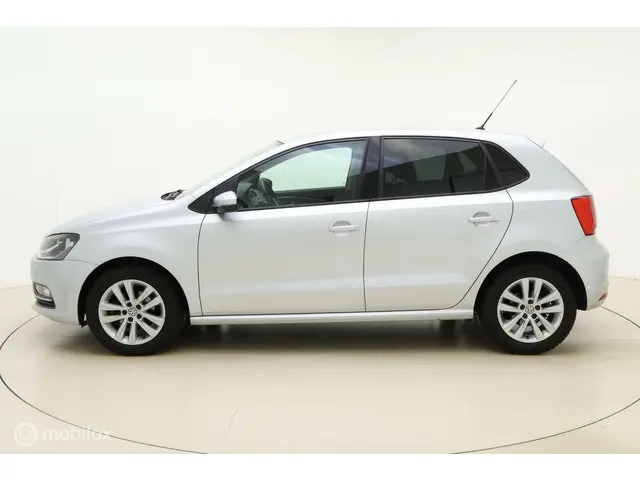 Volkswagen Polo 1.2 TSI Comfortline 2017 Benzine 5