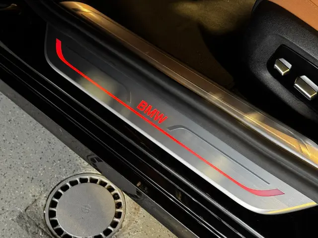 BMW 7 Serie 750i xDrive 2017 Benzine 26