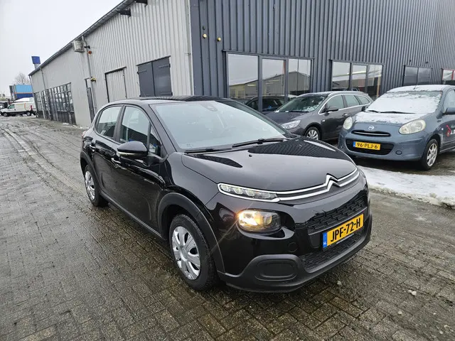 Citroën C3 1.2 PureTech S&S Shine 2020 Benzine 4