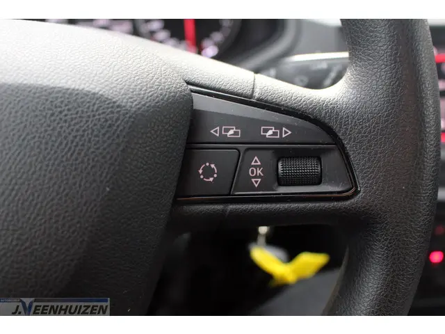 SEAT Arona 1.0 TSI Reference 2018 Benzine 18