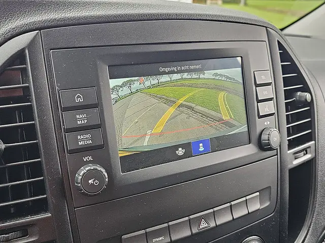 Mercedes-Benz eVito 112 2022 Elektrisch 17