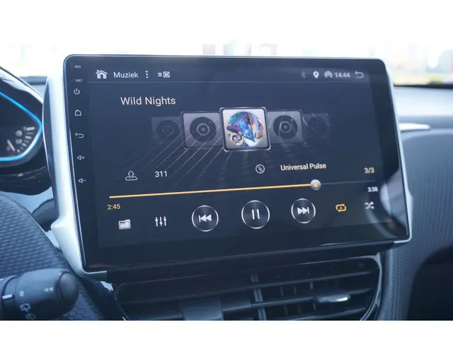 Peugeot 2008 1.2 VTi Allure 2014 Benzine 21