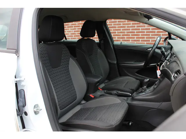 Opel Astra Sports Tourer 1.4 Edition 2022 Benzine 14