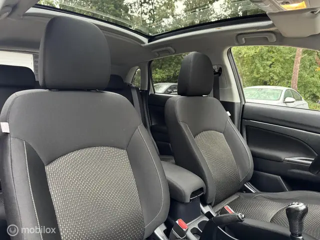 Mitsubishi ASX 1.6 Cleartec Intense+ 2016 Benzine 10