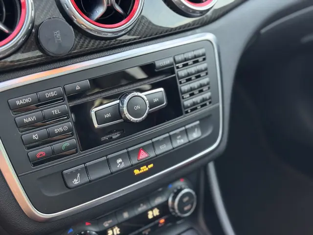 Mercedes-Benz GLA AMG 45 4MATIC 2014 Benzine 16