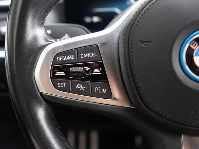 BMW i4 eDrive40 2022 Elektrisch 26