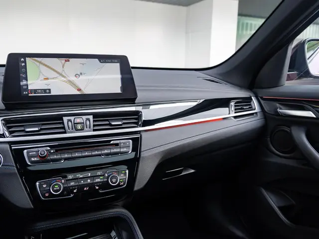 BMW X1 sDrive20i 2020 Benzine 9