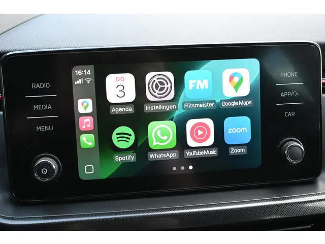 Škoda Scala 1.0 TSI Sport Business 2021 Benzine 14