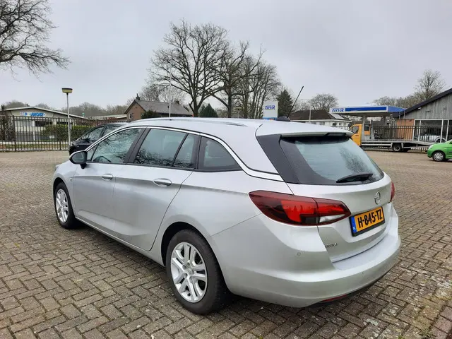 Opel Astra Sports Tourer 1.2 Launch Edition 2020 Benzine 5