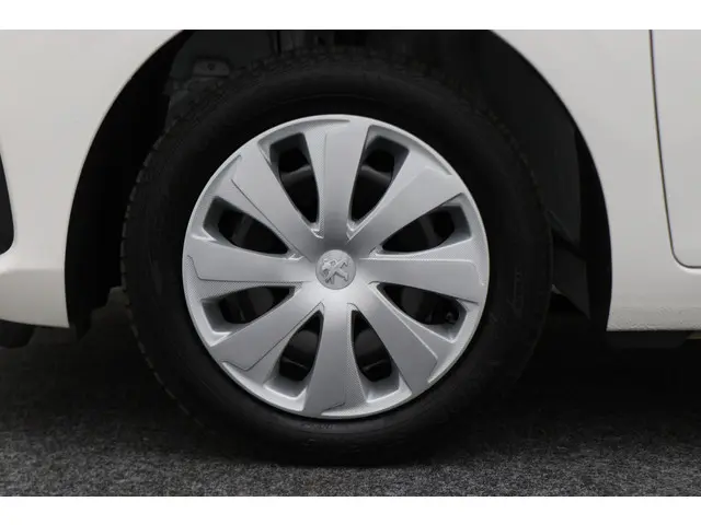 Peugeot 108 1.0 e-VTi Active 2020 Benzine 23
