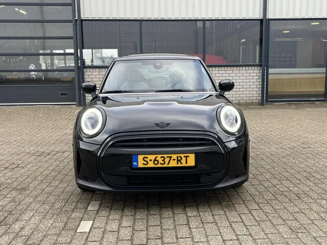 MINI Cooper Mini 1.5 Classic 2023 Benzine 47