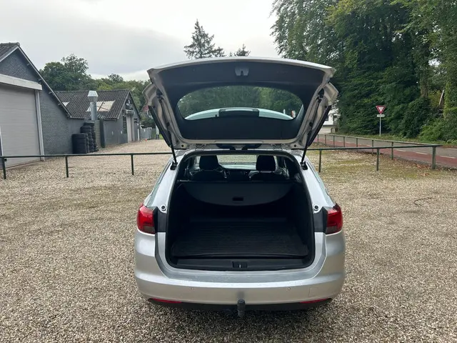 Opel Astra Sports Tourer 1.0 Turbo Business 2019 Benzine 4