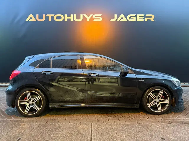 Mercedes-Benz A-Klasse 250 Sport Prestige 2015 Benzine 12