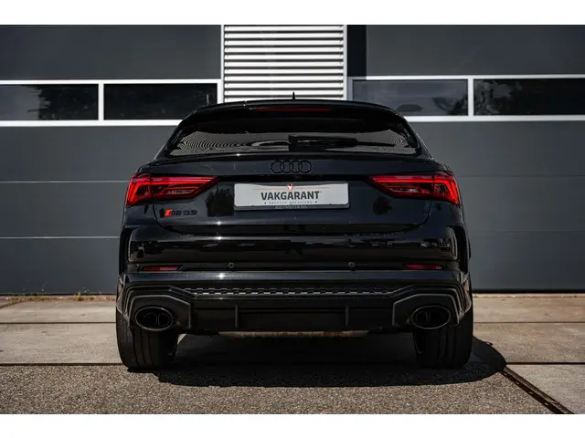 Audi RSQ3 Sportback TFSI RS 2021 Benzine 4