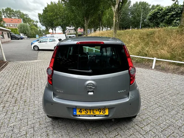 Opel Agila 1.0 Berlin airco 37000 km !!!!!!! 2013 Benzine 5