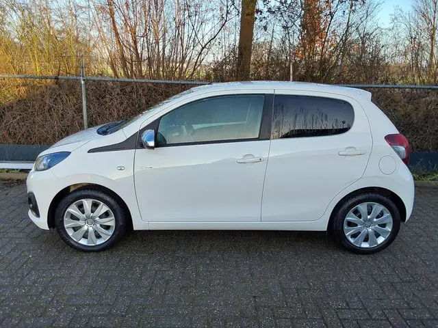 Peugeot 108 1.0 e-VTi Style 2020 Benzine 3