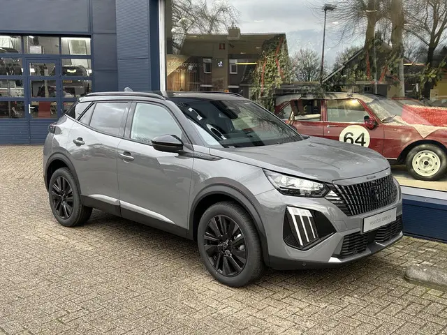 Peugeot 2008 1.2 Hybrid 145 GT 2025 Hybride Benzine 3