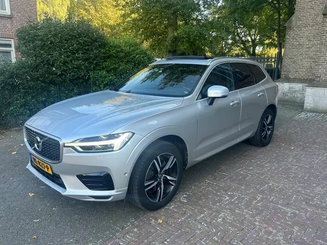 Volvo XC60 2.0 D4 AWD R-Design 2018 Diesel