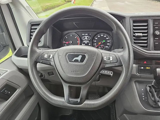 MAN TGE 3.180 2023 Diesel 12