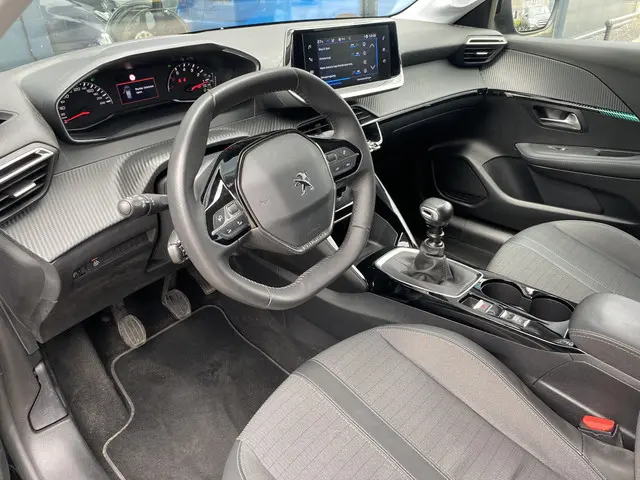 Peugeot 208 1.2 PureTech Allure Pack 2022 Benzine 10