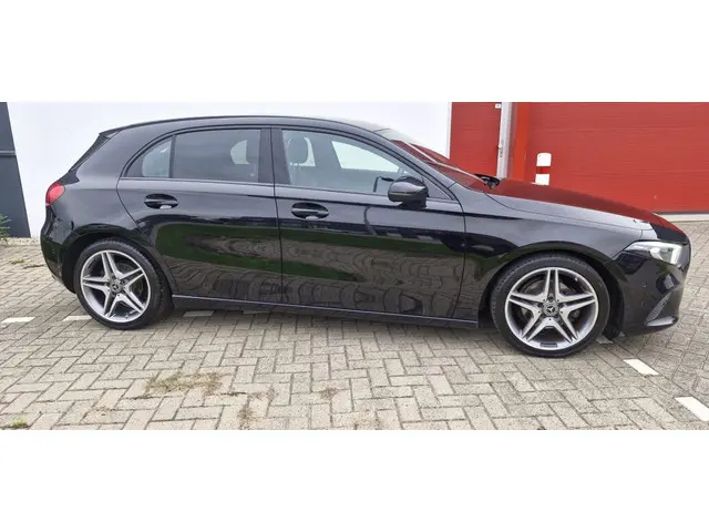 Mercedes-Benz A-Klasse 180 Advantage 2019 Benzine 4