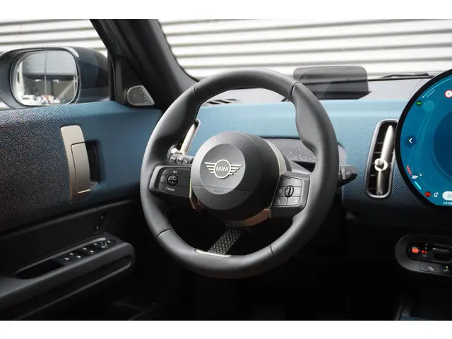 MINI Countryman Cooper C 2026 Benzine 13