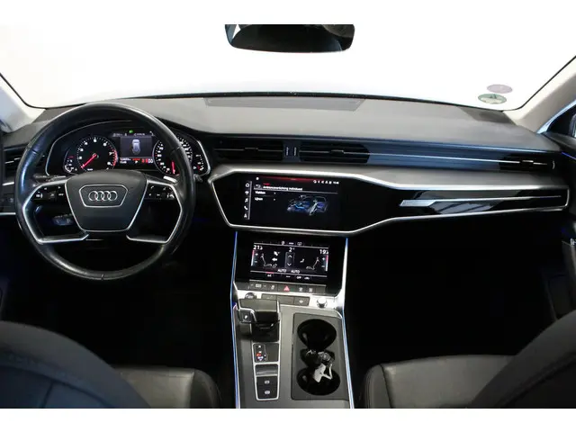 Audi A6 Avant 40 TFSI Pro line 2022 Benzine 12