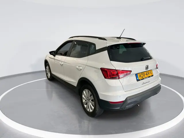SEAT Arona 1.0 TSI 110pk Style 2021 Benzine 2