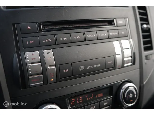 Mitsubishi Pajero 3.2 DI-D Instyle 2013 Diesel 30