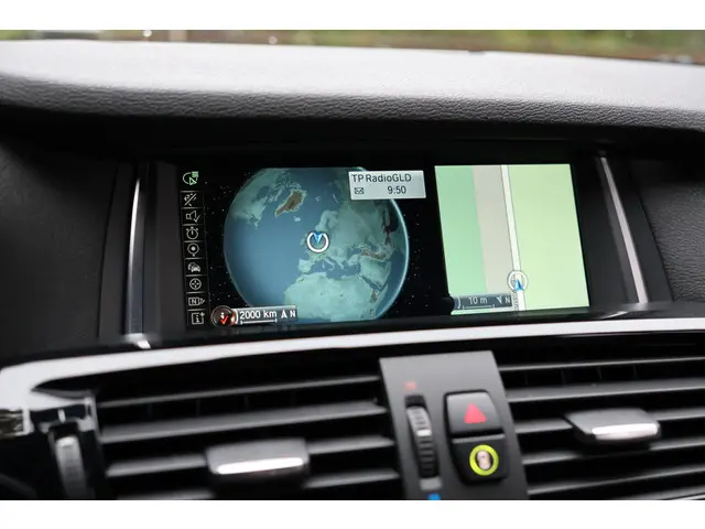 BMW X3 xDrive35i High Executive 2015 Benzine 25