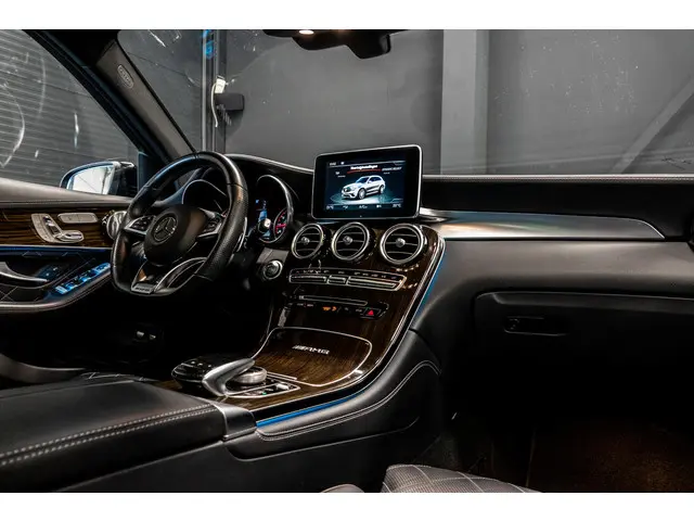 Mercedes-Benz GLC AMG 63 S 4MATIC+ 2018 Benzine 10