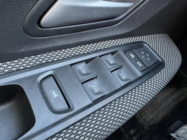 Dacia Sandero 1.0 TCe 90 Journey Automaat!! 2025 Benzine 13